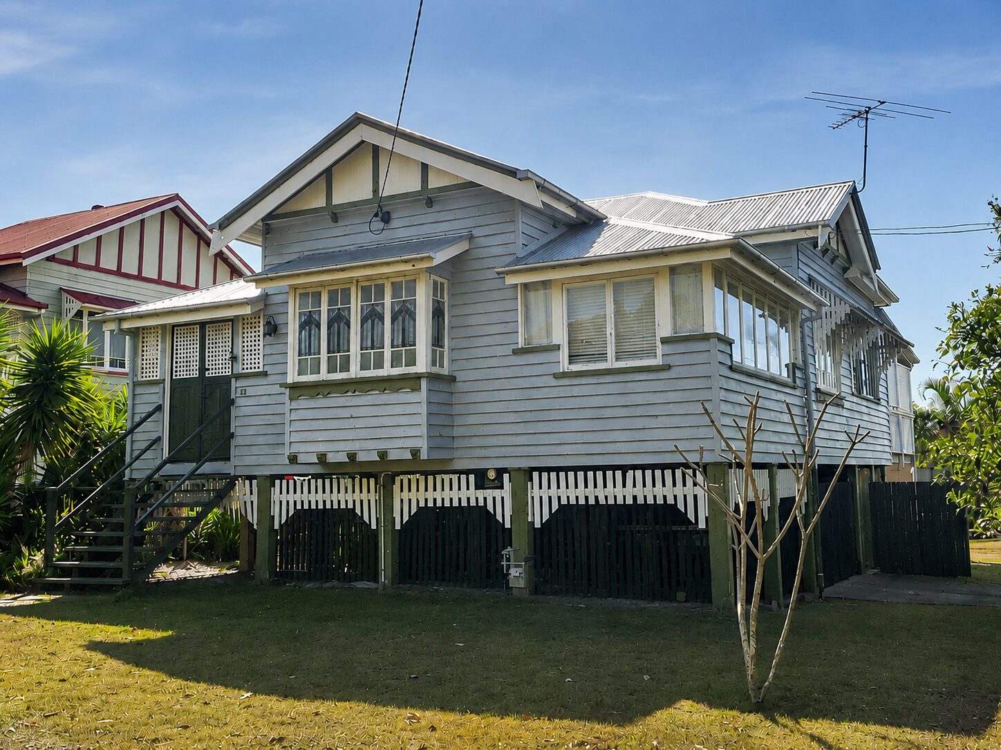 The Coorparoo Queenslander in original condition: 1920s weatherboard on short stumps